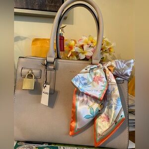 ALDO LARGE TAUPE & black handbag w extra crossbody strap very roomy NEW w tags.